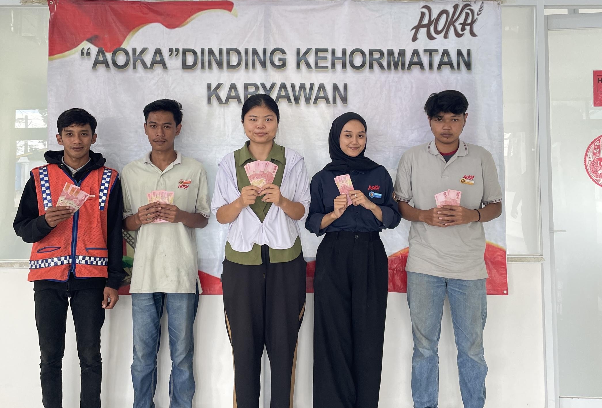 KARYAWAN TERBAIK BULAN SEPTEMBER 2024
